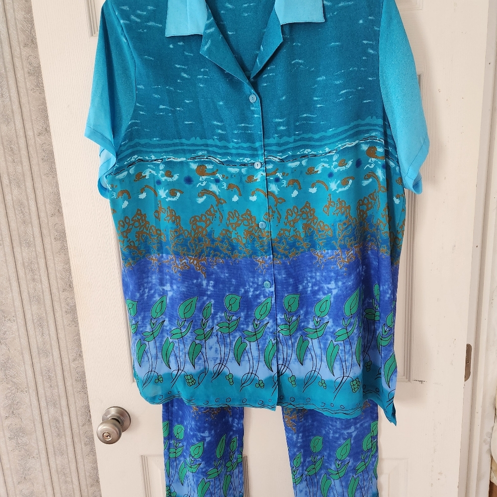 Women's 3pc NWT summer resort/beach outfit.